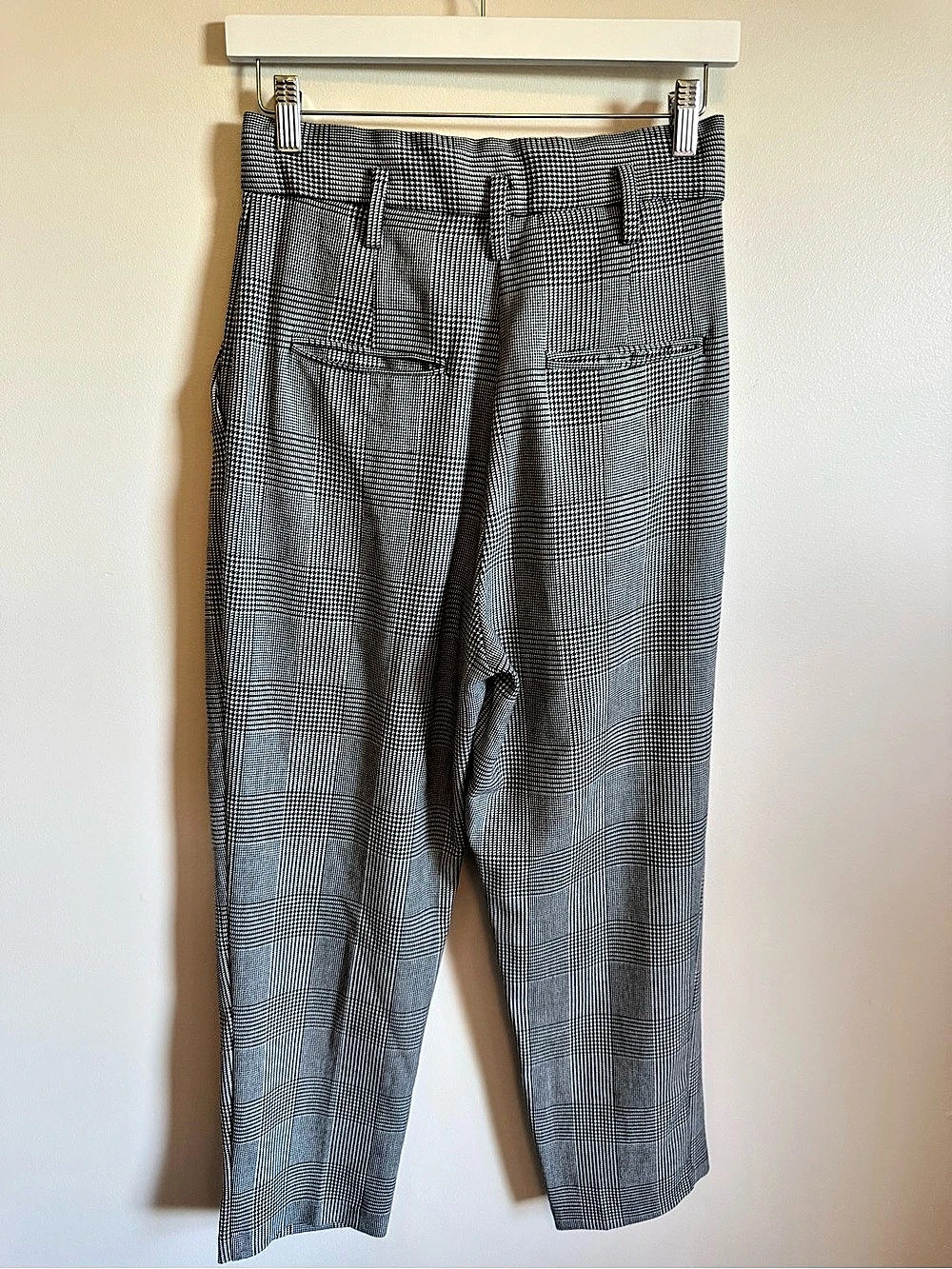H&M Plaid Trousers in Black & White Like New 6 - Picture 3 of 15